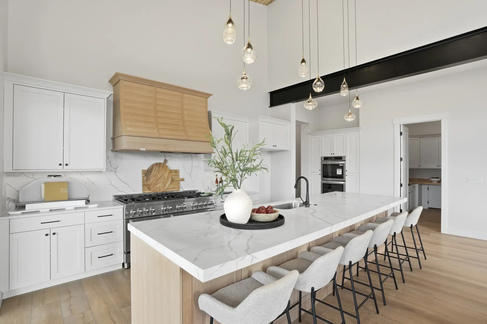 Goldcrest Denali II kitchen and dining space with generous island seating